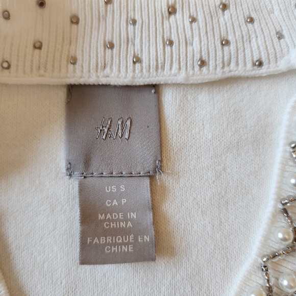 Creamy Beaded Neck Sweater Small - Picture 10 of 16